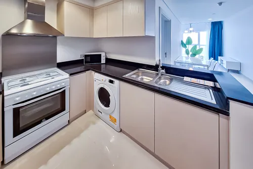 1 Bedroom Apartment in Carson A
