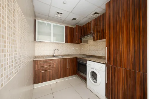 1 Bedroom Apartment in Goldcrest Executive