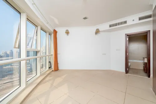 1 Bedroom Apartment in Goldcrest Executive