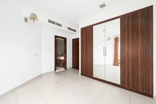 1 Bedroom Apartment in Goldcrest Executive