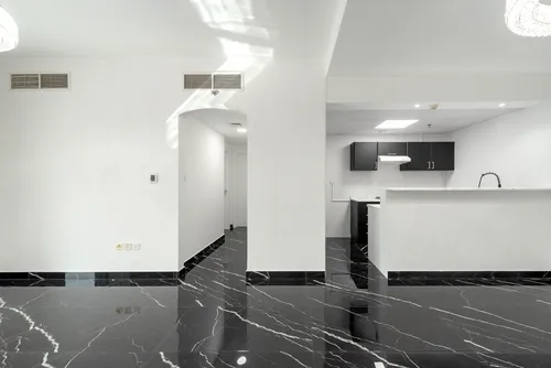 2 Bedrooms Apartment in Marina Diamond 2