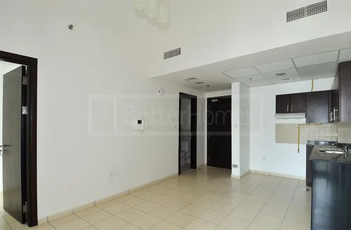 1 Bedroom Apartment in Autumn