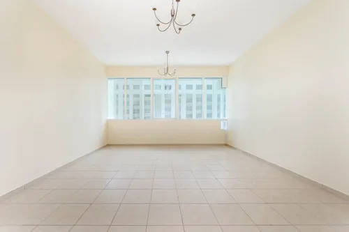 3 Bedrooms Apartment in New Zubaidi Building