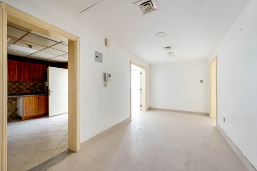 3 Bedrooms Apartment in New Zubaidi Building
