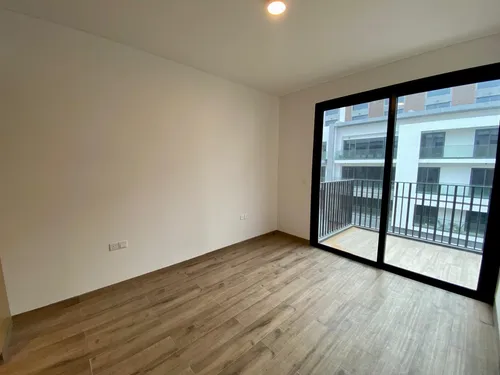 2 Bedrooms Apartment in Oakley Square Residences Tower B