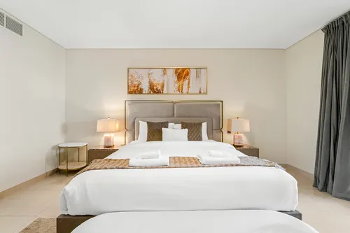 3 Bedrooms Apartment in Balqis Residences