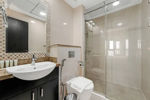 3 Bedrooms Apartment in Balqis Residences