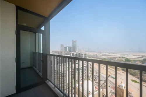 2 Bedrooms Apartment in The Crest Tower B