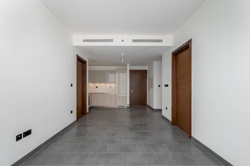2 Bedrooms Apartment in The Crest Tower B