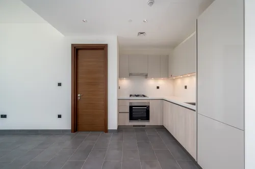 2 Bedrooms Apartment in The Crest Tower B