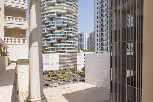 2 Bedrooms Apartment in Plaza Residences 1