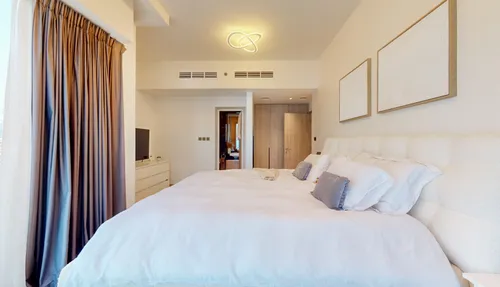 2 Bedrooms Apartment in Me Do Re Tower