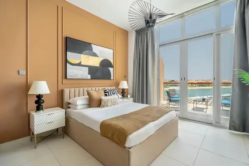  Apartment in Palm Views East