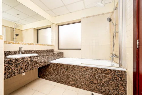 2 Bedrooms Apartment in Bahar 1