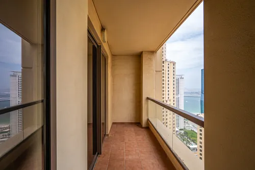 2 Bedrooms Apartment in Bahar 1