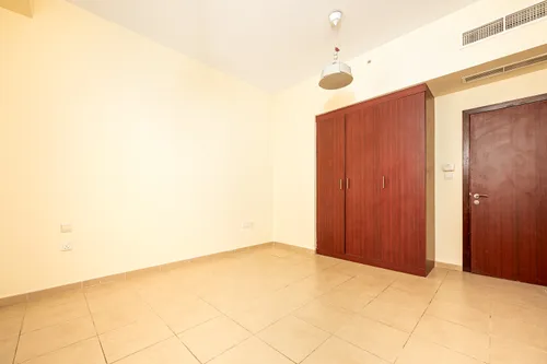 2 Bedrooms Apartment in Bahar 1