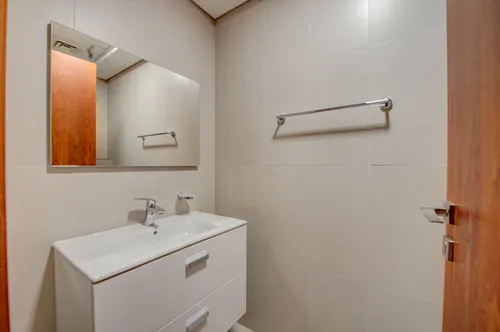 1 Bedroom Apartment in Blue Reef Building