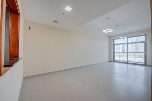 1 Bedroom Apartment in Blue Reef Building