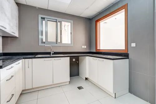1 Bedroom Apartment in Blue Reef Building
