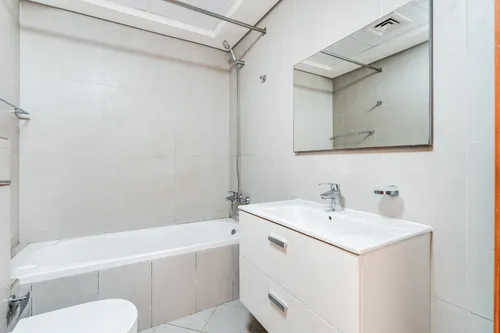 1 Bedroom Apartment in Blue Reef Building