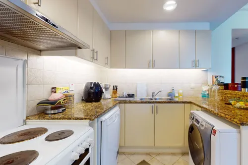 1 Bedroom Apartment in Al Murjan Building