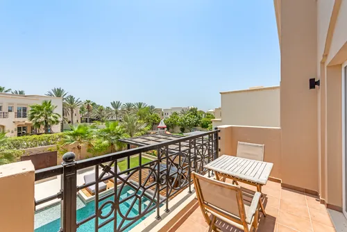 4 Bedrooms Villa in Al Mahra