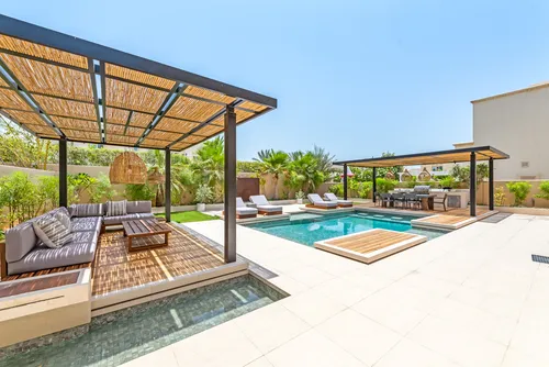 4 Bedrooms Villa in Al Mahra