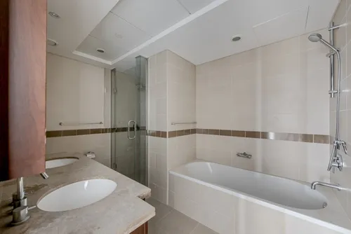 2 Bedrooms Apartment in 29 Burj Boulevard Tower 1