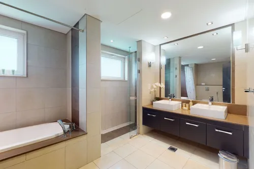 4 Bedrooms Villa in Quortaj