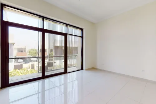 5 Bedrooms Villa in Silver Springs 2