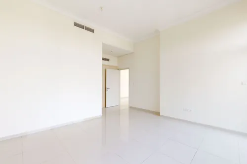 5 Bedrooms Villa in Silver Springs 2