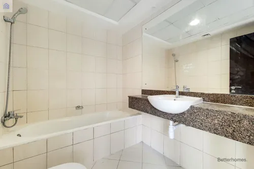 1 Bedroom Apartment in Concorde Tower
