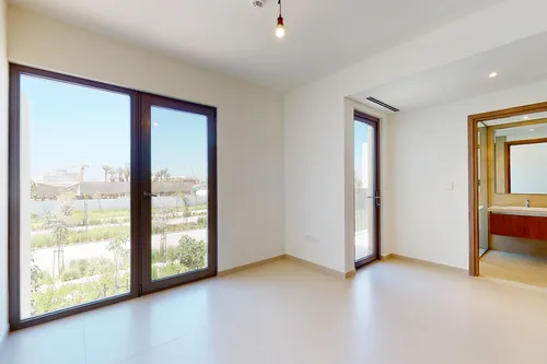 3 Bedrooms Townhouse in Elan