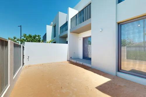 3 Bedrooms Townhouse in Elan