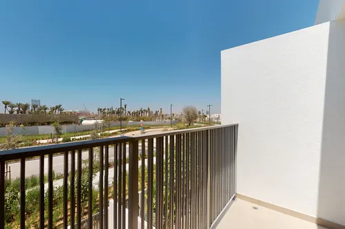 3 Bedrooms Townhouse in Elan
