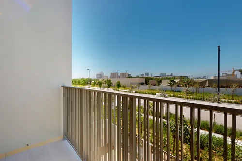 3 Bedrooms Townhouse in Elan