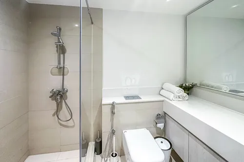 2 Bedrooms Apartment in Park Point building B