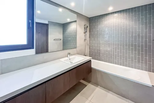 4 Bedrooms Villa in Elan