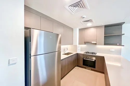 4 Bedrooms Villa in Elan
