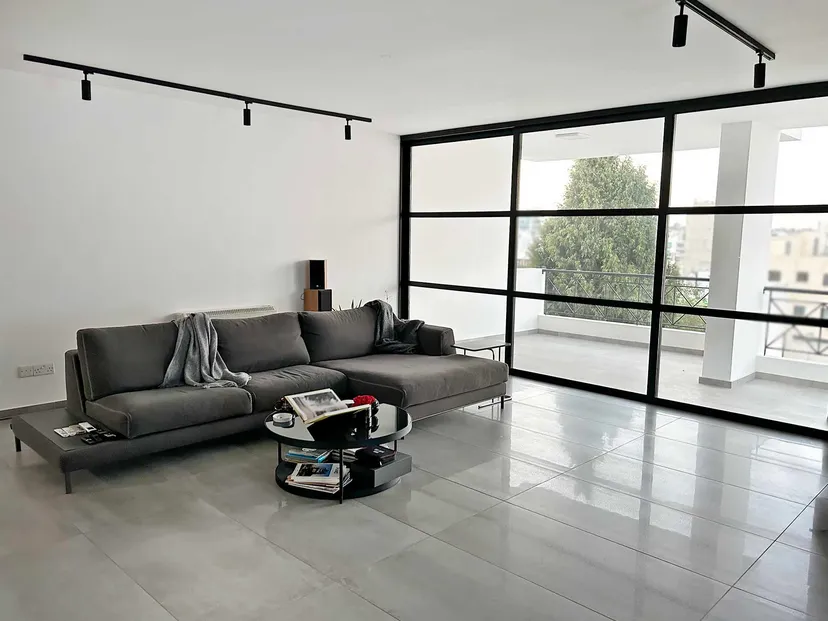 4 Bedroom Penthouse in Aiolou 10