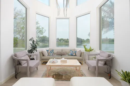 3BR Duplex | Full Panoramic Lake View I Vacant