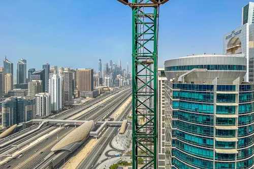 1 Bedroom Duplex in Wind Tower 1