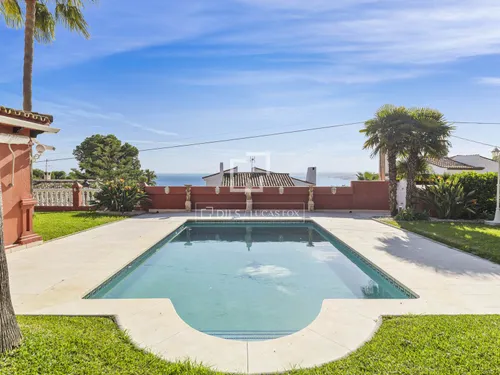 A one-of-a-kind Andalusian charming 6-bedroom villa for sale in Seghers