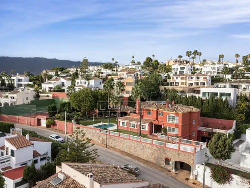 6 Bedrooms House / Villa in Calle del Viñedo