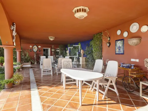 6 Bedrooms House / Villa in Calle del Viñedo