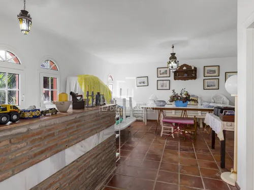 6 Bedrooms House / Villa in Calle del Viñedo