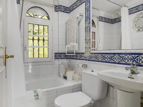 6 Bedrooms House / Villa in Calle del Viñedo