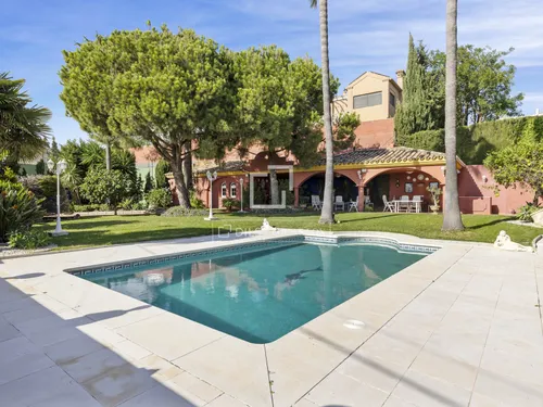 6 Bedrooms House / Villa in Calle del Viñedo