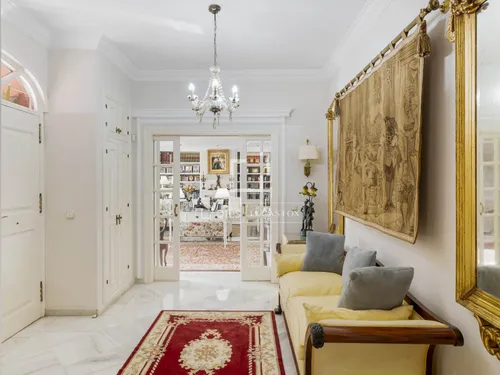 6 Bedrooms House / Villa in Calle del Viñedo