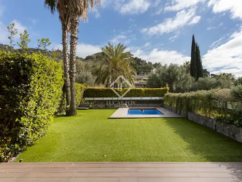 3 Bedrooms Apartment in gaziel